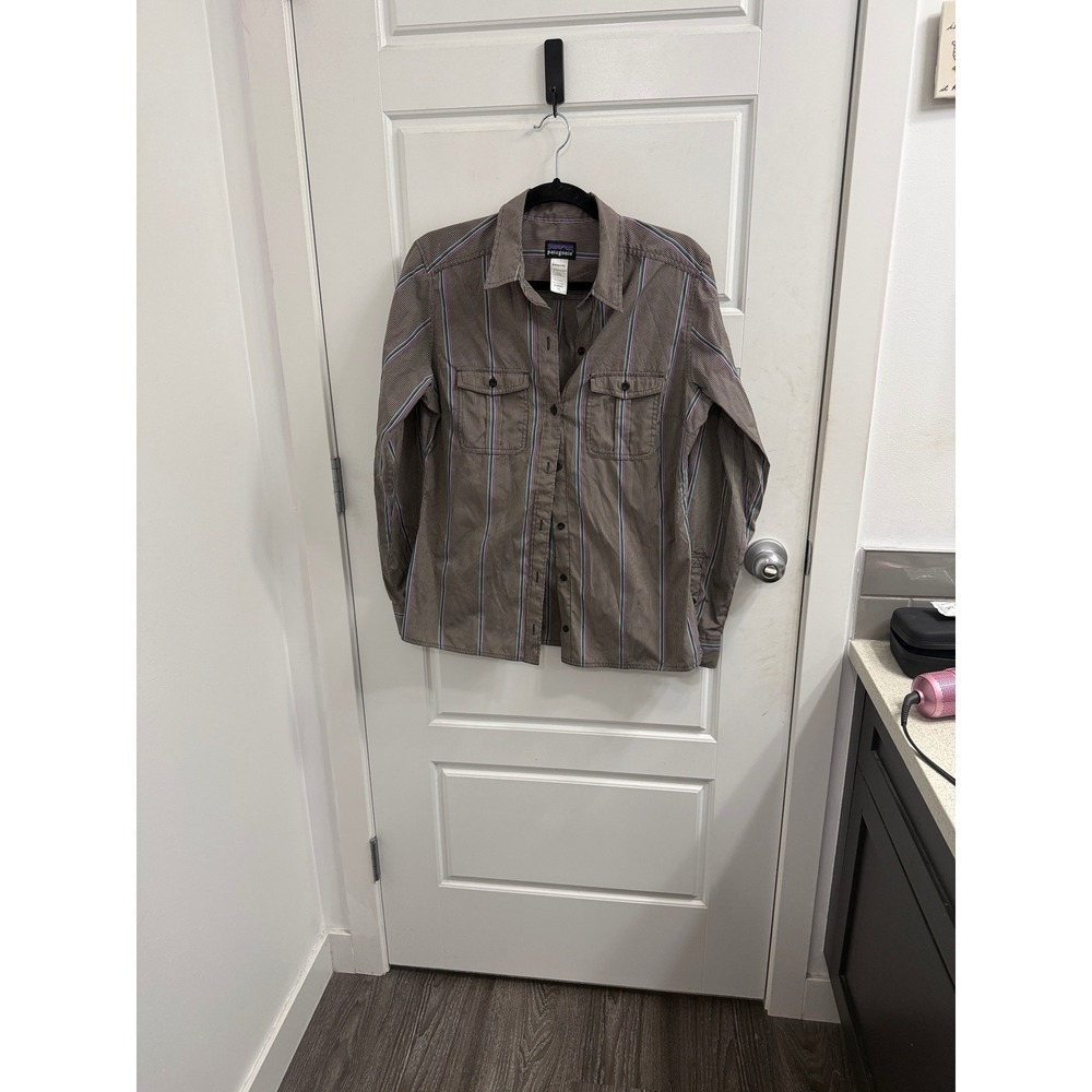 Patagonia Womens 12 Long Sleeve Button Down Shirt Striped Hiking Outdoor Brown